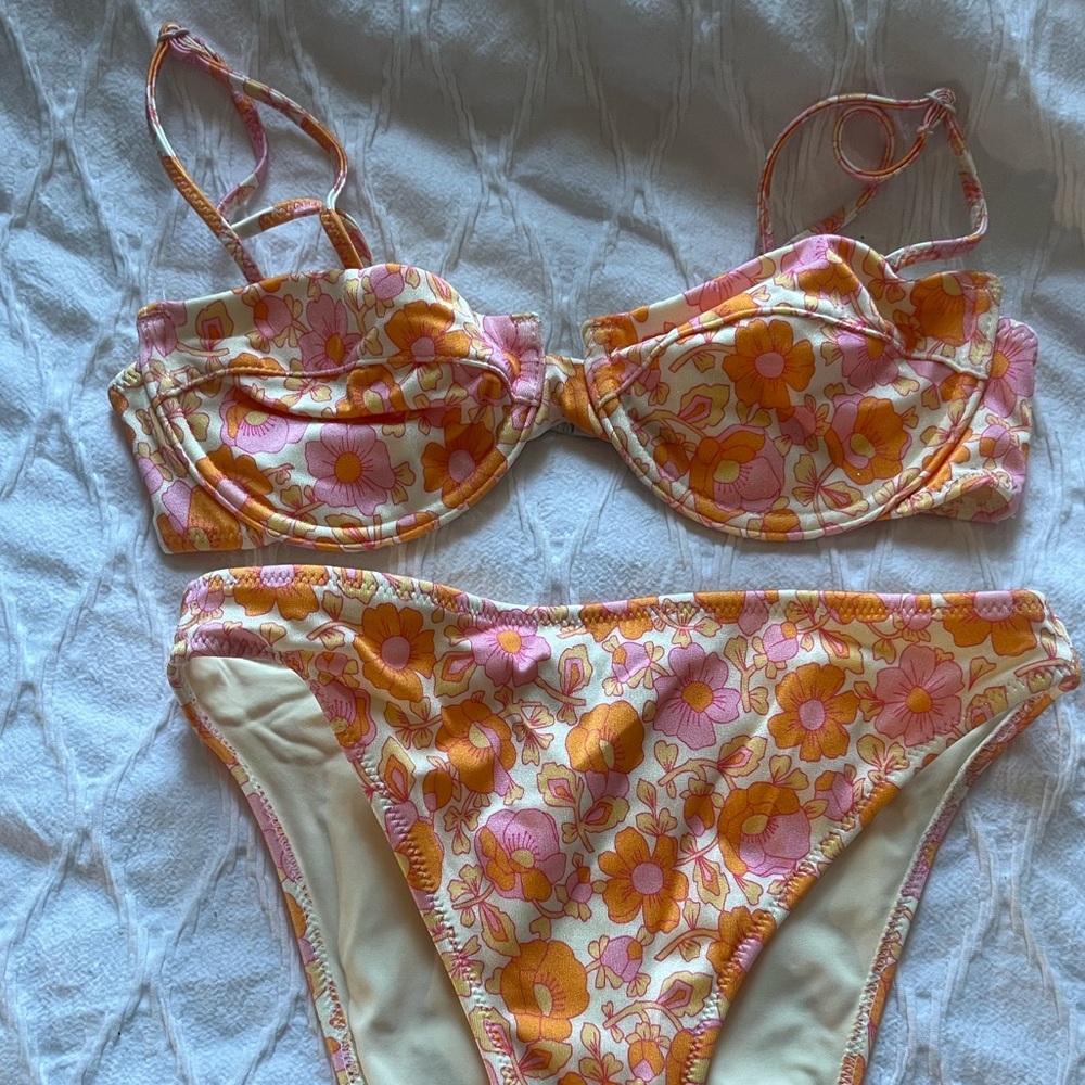 TRIANGL bikini NEVER WORN